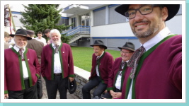 und der Chef tuat halt a "wart'n"